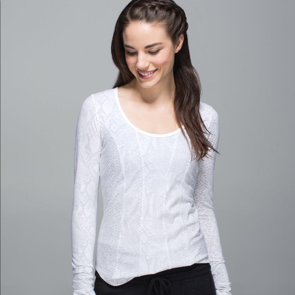 Lululemon Between the Lines Long Sleeve